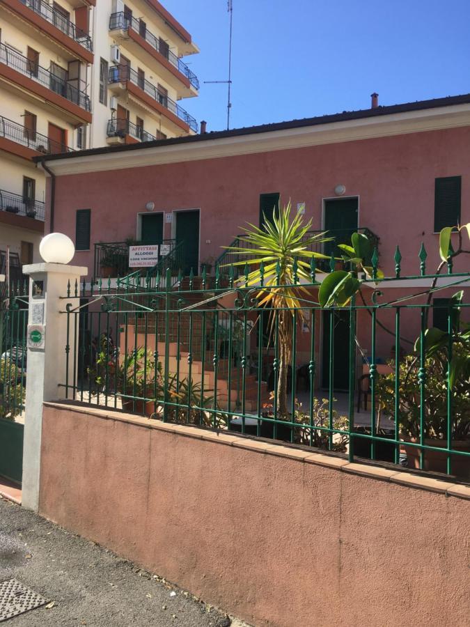 Villamareblu Ventimiglia Buitenkant foto