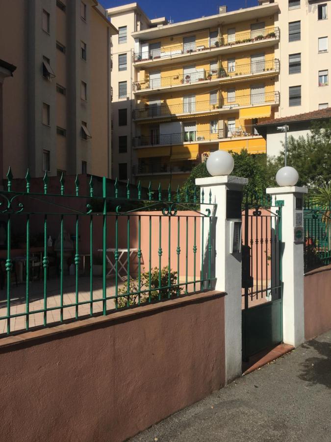 Villamareblu Ventimiglia Buitenkant foto