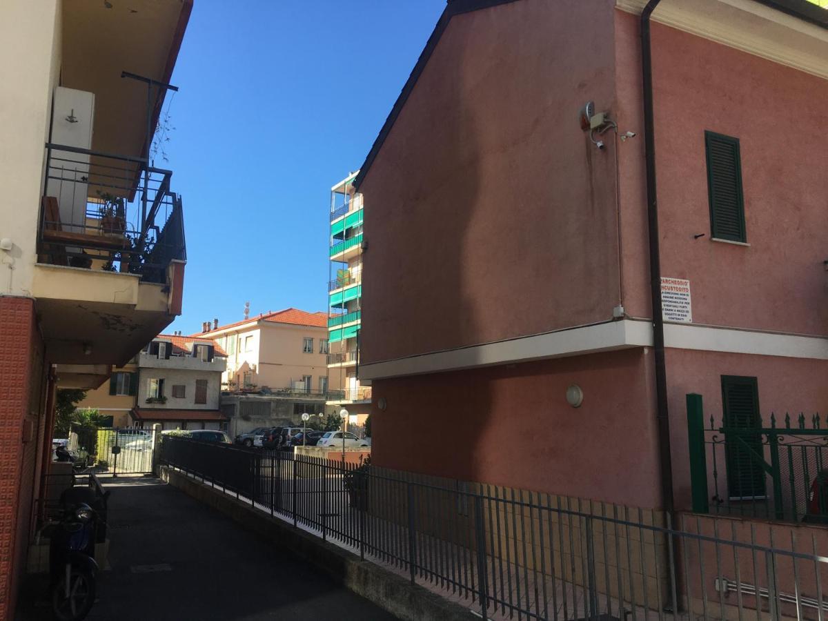 Villamareblu Ventimiglia Buitenkant foto