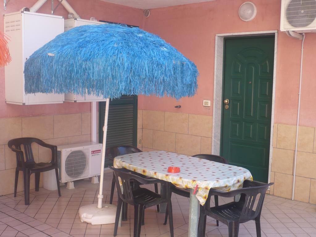 Villamareblu Ventimiglia Buitenkant foto