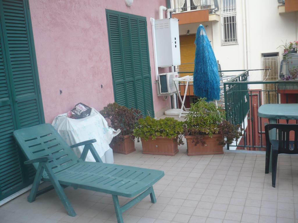 Villamareblu Ventimiglia Buitenkant foto