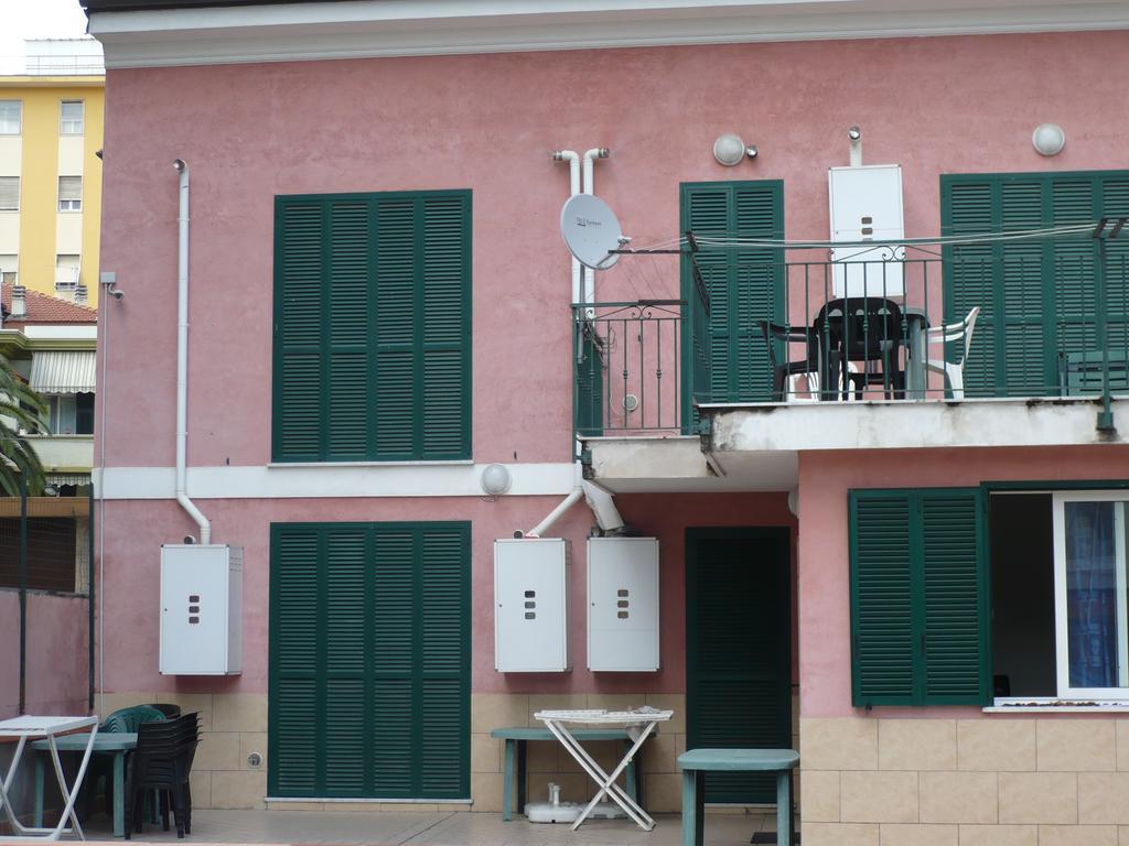 Villamareblu Ventimiglia Buitenkant foto