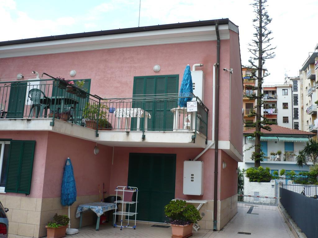 Villamareblu Ventimiglia Kamer foto